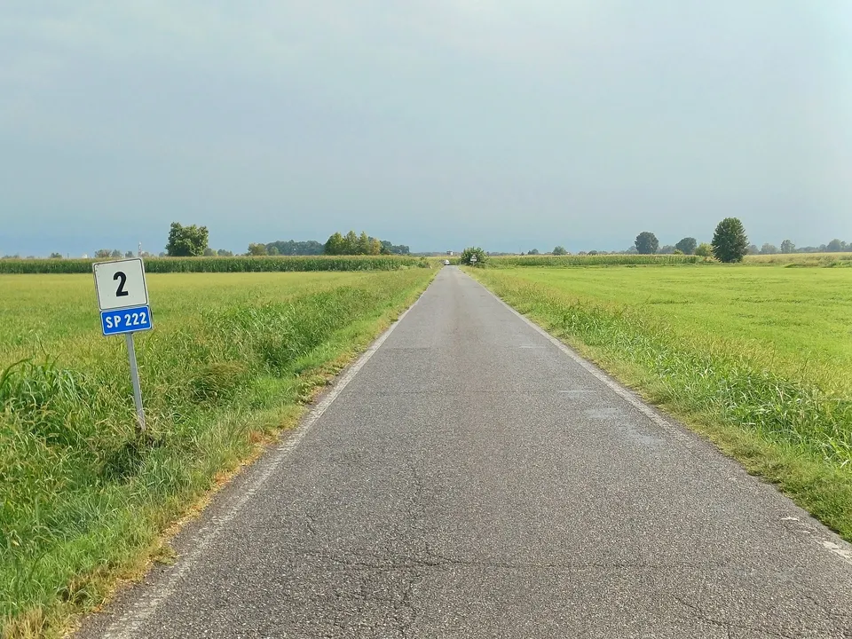 Casalpusterlengo (LO), la strada provinciale 222 al chilometro 2+000.