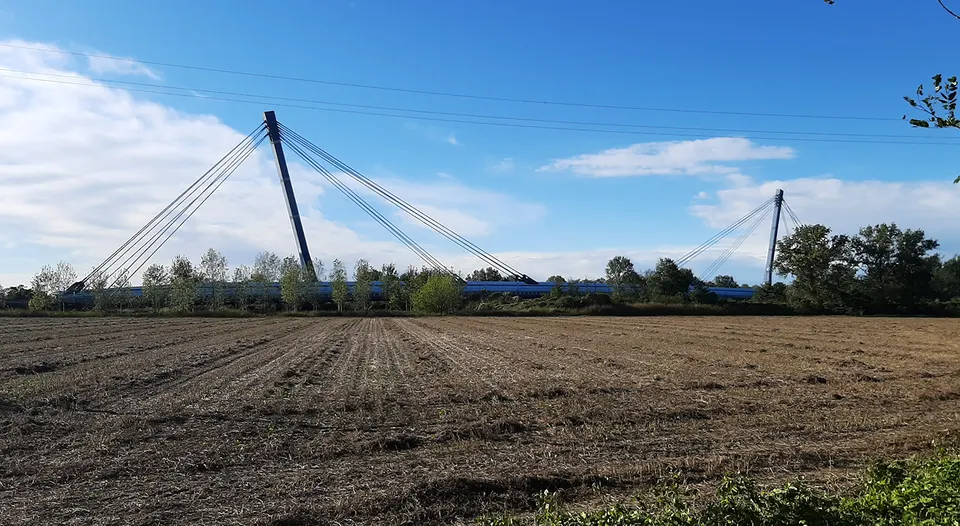 Il ponte di Boccaserio sull'ex strada statale 591, fra Bertonico e Montodine.